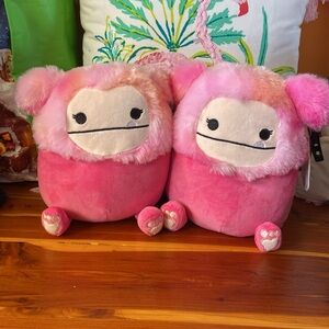8” Pink Bigfoot Caparinne Squishmallow.